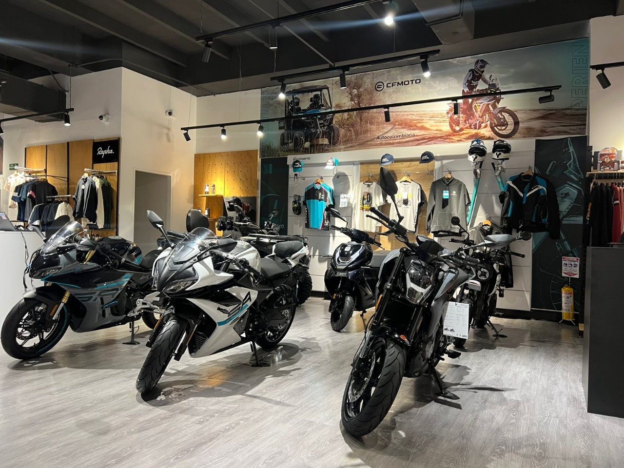 CFMOTO Salitre Plaza - CFMOTO